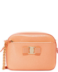 Женская оранжевая кожаная сумка от Salvatore Ferragamo