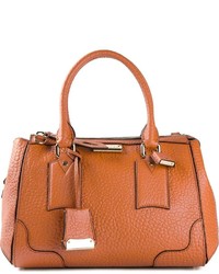 Оранжевая кожаная сумочка от Burberry
