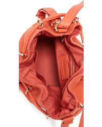 Оранжевая сумка-мешок от See by Chloe