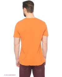 Мужская оранжевая футболка от Colin's