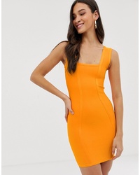 Оранжевое облегающее платье от The Girlcode