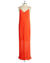 Оранжевое платье-макси со складками