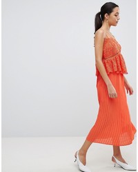 Оранжевое платье-миди от Liquorish
