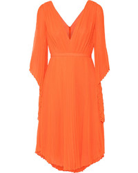 Оранжевое платье с вырезом от Halston
