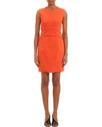 Оранжевое платье-футляр