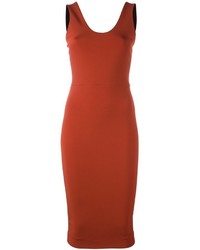 Оранжевое платье-футляр от Victoria Beckham