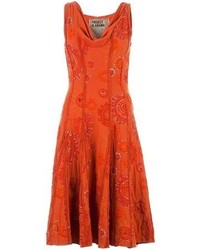 Оранжевое повседневное платье с вышивкой