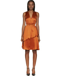 Оранжевое шелковое платье-футляр от Givenchy