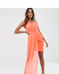 Оранжевое шифоновое коктейльное платье от TFNC