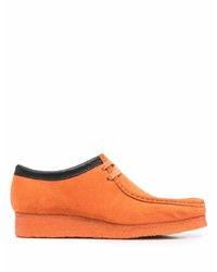 Оранжевые замшевые ботинки дезерты от Clarks