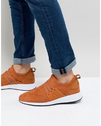 Оранжевые замшевые кроссовки