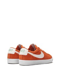 Мужские оранжевые замшевые низкие кеды от Nike