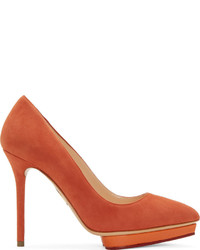 Оранжевые замшевые туфли от Charlotte Olympia