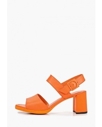 Оранжевые кожаные босоножки на каблуке от Camper