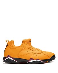 Мужские оранжевые кожаные кроссовки от Jordan