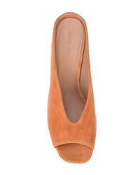 Оранжевые кожаные сабо от Rachel Comey