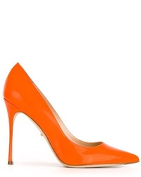 Оранжевые кожаные туфли от Sergio Rossi