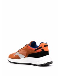 Мужские оранжевые кроссовки от Hogan