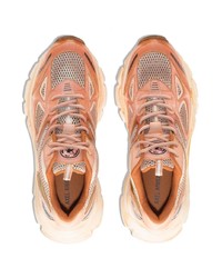 Мужские оранжевые кроссовки от Axel Arigato