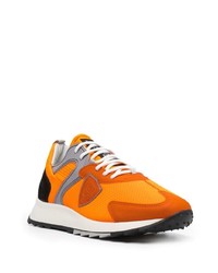 Мужские оранжевые кроссовки от Philippe Model Paris