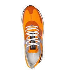 Мужские оранжевые кроссовки от Philippe Model Paris