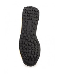 Женские оранжевые кроссовки от Puma