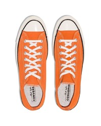 Мужские оранжевые низкие кеды от Converse