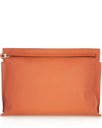 Оранжевый кожаный клатч от Loewe