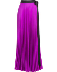 Пурпурная длинная юбка со складками