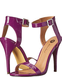 Пурпурная кожаная обувь