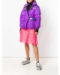 Женская пурпурная куртка-пуховик от Prada