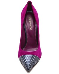 Пурпурные замшевые туфли от Sergio Rossi