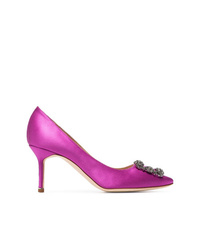 Пурпурные сатиновые туфли с украшением от Manolo Blahnik