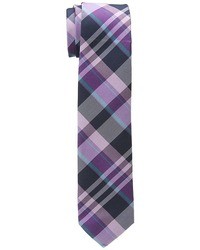 Пурпурный галстук в шотландскую клетку