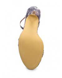 Разноцветные босоножки на каблуке от Spurr