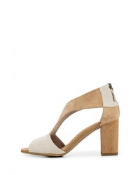 Разноцветные босоножки на каблуке от Tamaris