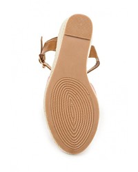 Разноцветные босоножки на танкетке от Ideal