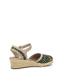 Разноцветные босоножки на танкетке от Jana