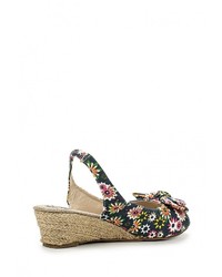 Разноцветные босоножки на танкетке от Spur