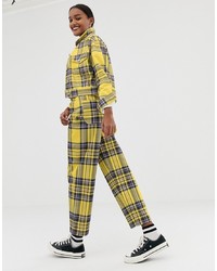 Разноцветные джинсы-бойфренды