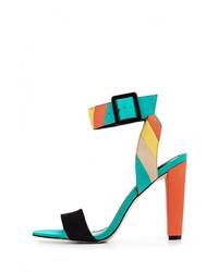 Разноцветные замшевые босоножки на каблуке от Aldo