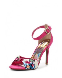 Разноцветные замшевые босоножки на каблуке от Jessica Wright