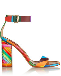 Разноцветные кожаные босоножки на каблуке с принтом от Valentino