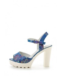 Разноцветные кожаные босоножки на каблуке от Avenir