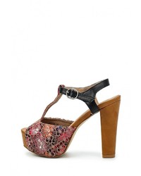 Разноцветные кожаные босоножки на каблуке от Benini