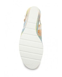 Разноцветные кожаные босоножки на танкетке от Instreet