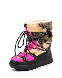 Разноцветные кожаные полусапоги от Kylie