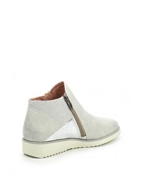 Разноцветные кожаные полусапоги от Tamaris