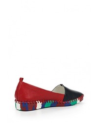 Женские разноцветные кожаные слипоны от Vitacci