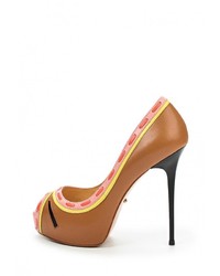 Разноцветные кожаные туфли от Vitacci